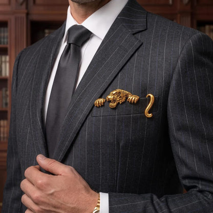 ✨ Luxury Sculpted Animal Brooch – Premium Statement Piece for Suits & Blazers