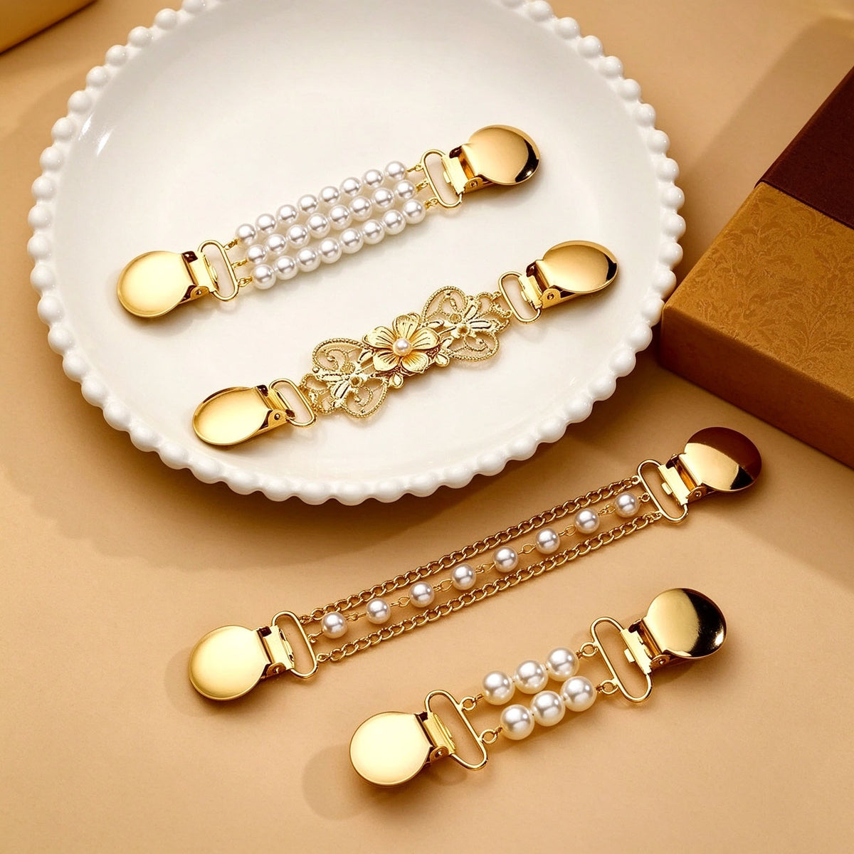 📿Multi-use Waist Cinch Clip | Cardigan & Shawl Clothing Fastener💎